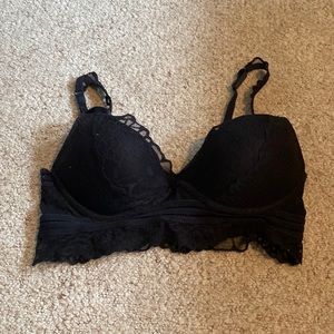 Lightly lined lace bralette